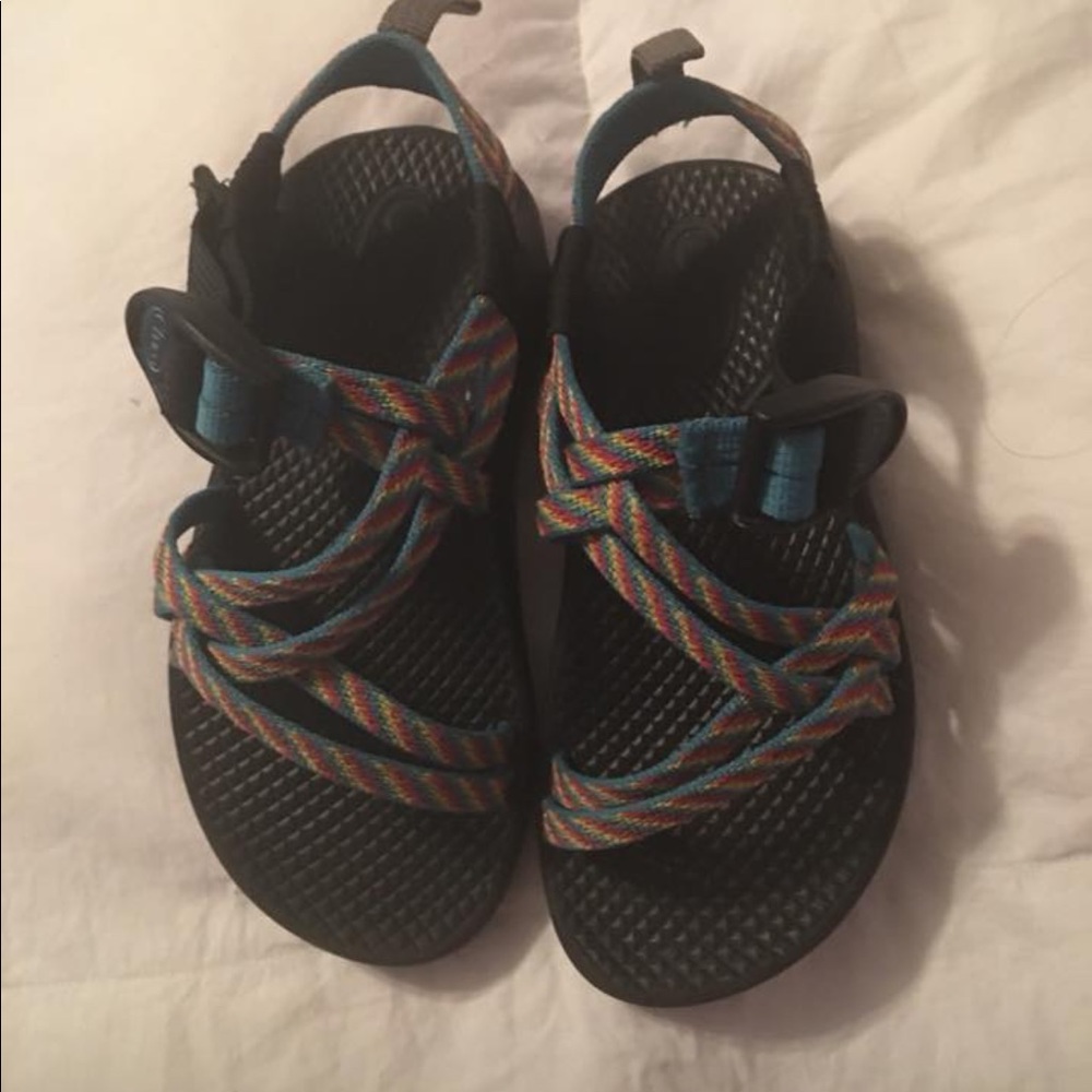 Little girls Chacos